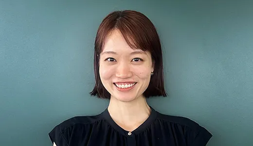 安岡 綾子